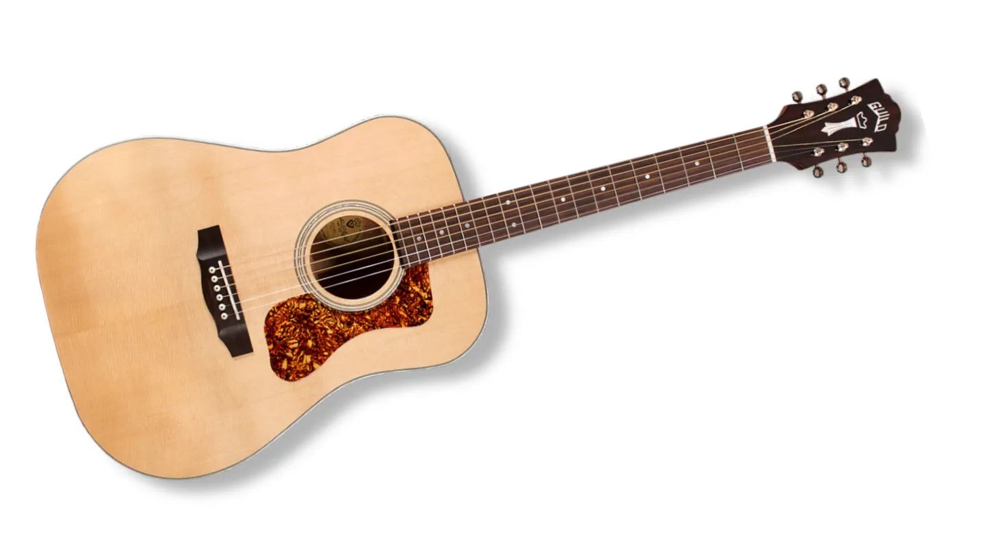 acoustic guitar Guild D140
